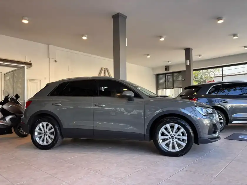 Audi Q3 1.4 35Tfsi 150Cv At 2024 - foto 3