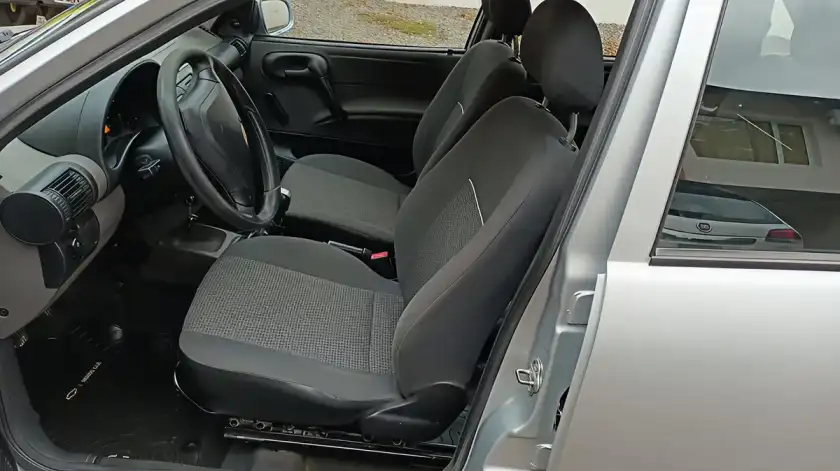 Chevrolet Classic 1.4 Ls Abs Airbag 2015 - foto 5