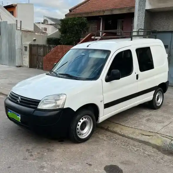 Citroën Berlingo Furgon 1.4 Bussines 75Cv 2023 - foto 1