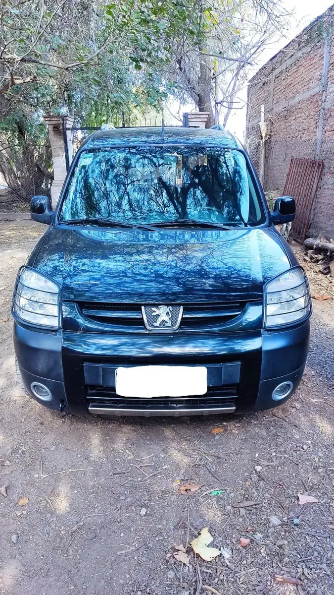 Peugeot Partner 1.6 Hdi Furgon Confort 5As 2016 - foto 4