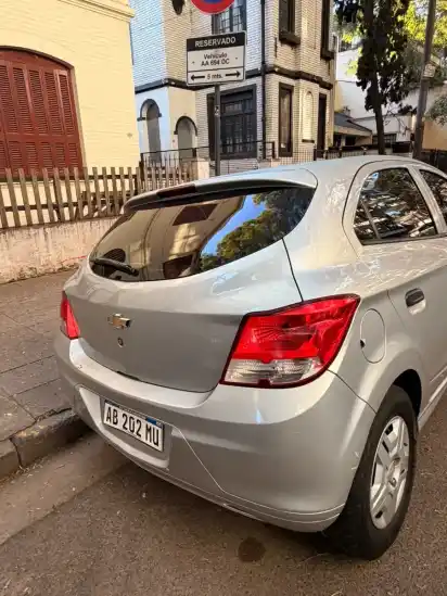 Chevrolet Onix 1.4 Lt 98Cv 2017 - foto 5