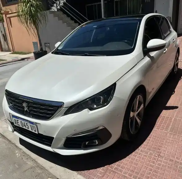 Peugeot 308 2020 - foto 1