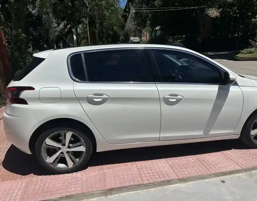Peugeot 308 1.6 S Allure Plus 2020 - foto 2