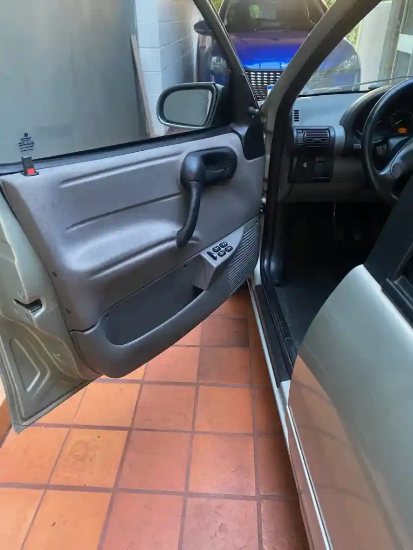 Chevrolet Classic 1.4 Lt Pack 2011 - foto 4