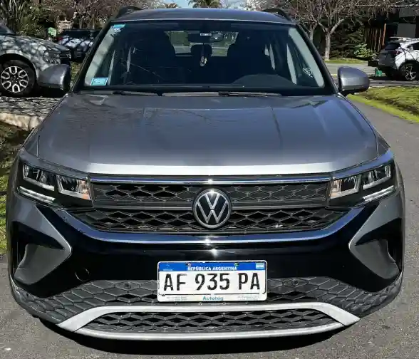 Volkswagen Taos 1.4 250 Tsi Comfortline 2023 - foto 4