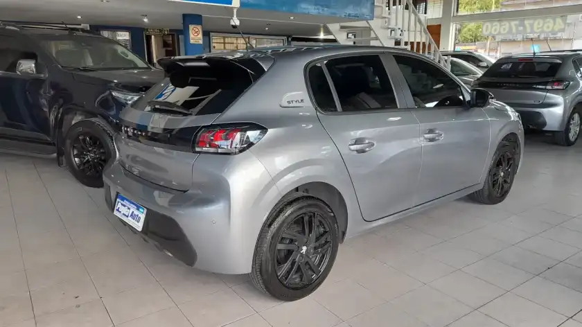 Peugeot 208 1.6 Style Tiptronic 2024 - foto 4