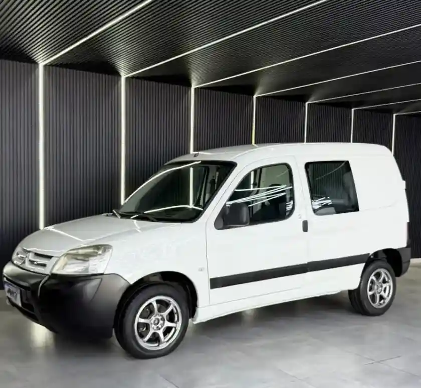 Citroën Berlingo Furgon 1.6 Bussines Hdi 92Cv Am54 2015 - foto 2