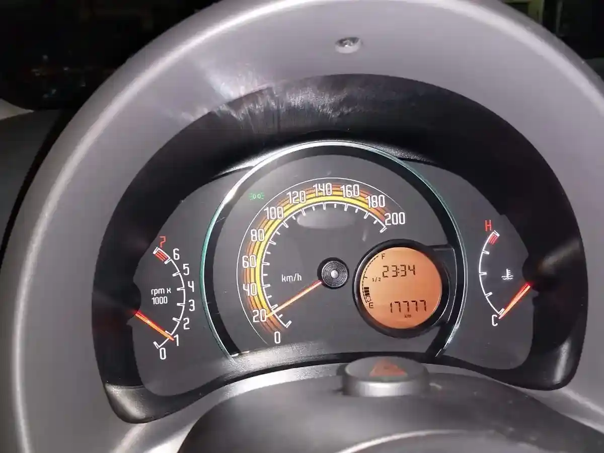 Fiat Uno Novo 1.4 Attractive 2016 - foto 2