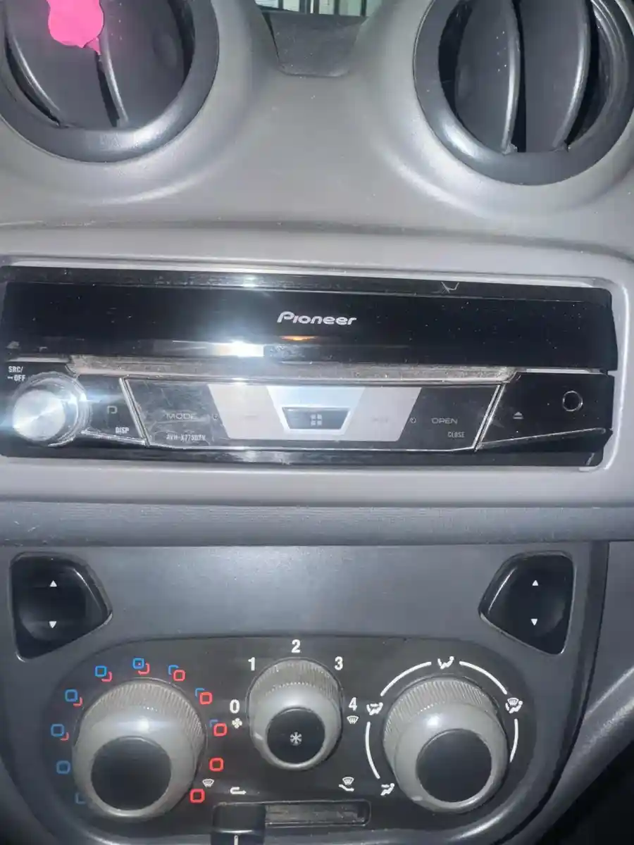 Fiat Uno Novo 1.4 Attractive 2016 - foto 3