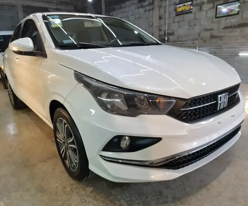 Fiat Cronos 1.8 16V Precision 2022 - foto 2