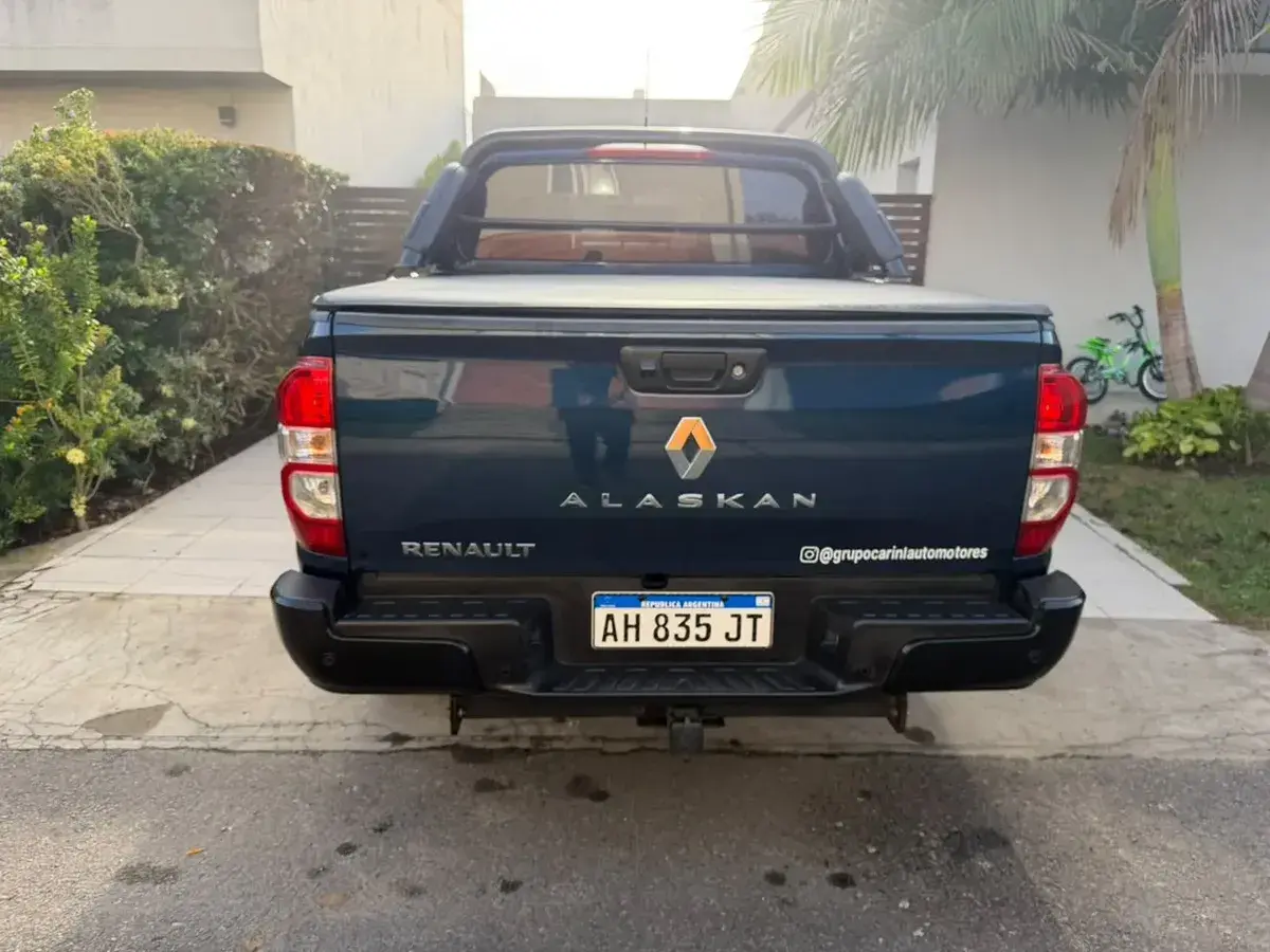 Renault Alaskan 2.3 Dci Intens Noir 190Cv 4X4 At 2026 - foto 3