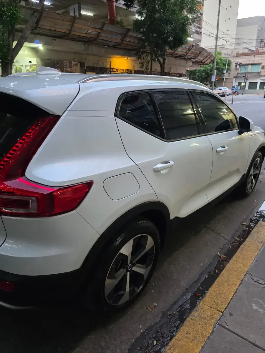 Volvo Xc40 2.0 Mhev B4 Plus Fwd 2024 - foto 5