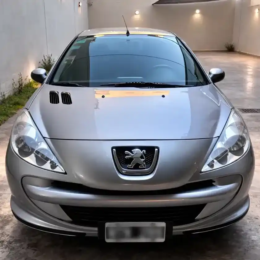 Peugeot 207 1.4 Allure 75Cv 2014 - foto 2