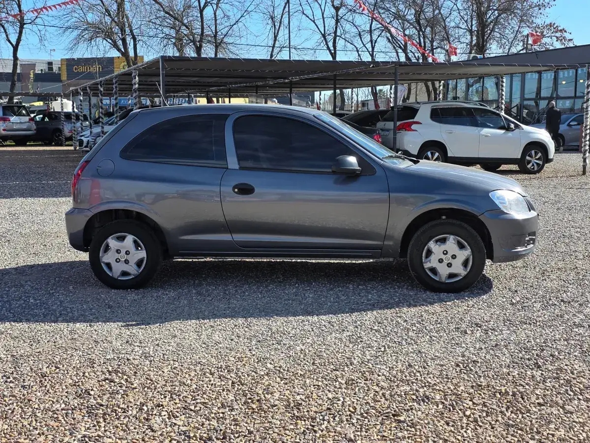 Chevrolet Celta 1.4 Ls 2012 - foto 3