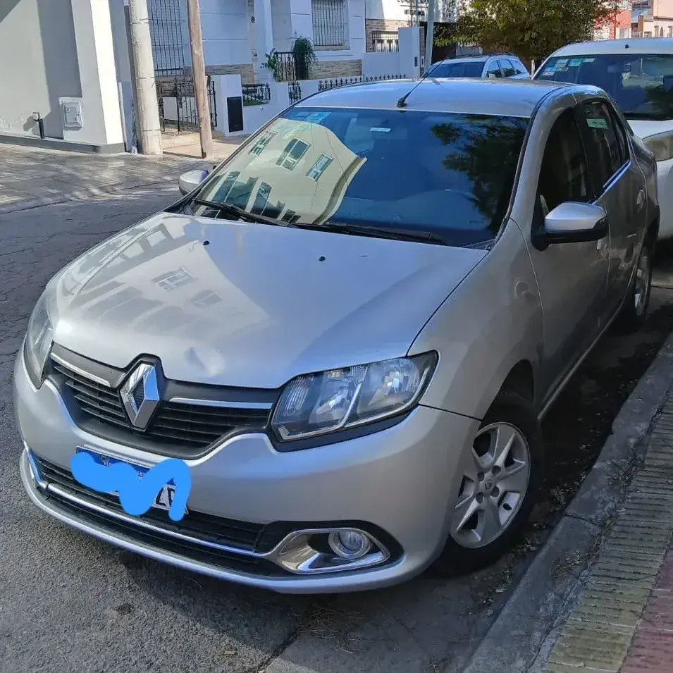 Renault Logan 0 - foto 1