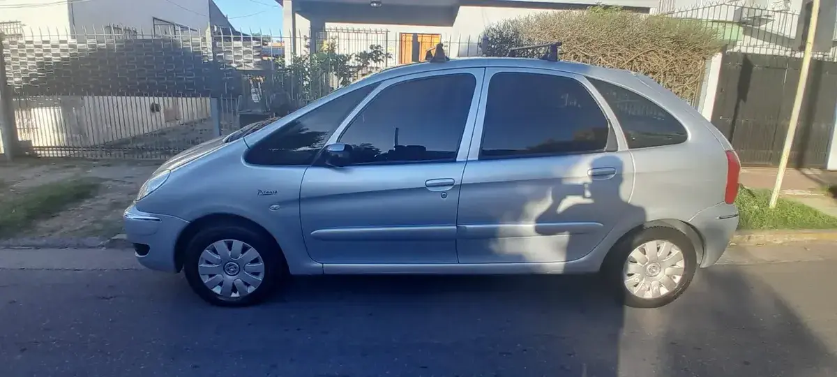 Citroën Xsara Picasso 2.0 Fase2 Hdi Exclusive 2009 - foto 2