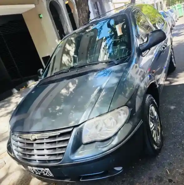 Chrysler Caravan 3.3 Se 3.3 2006 - foto 2