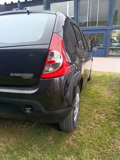 Renault Sandero 1.6 Confort 0 - foto 3