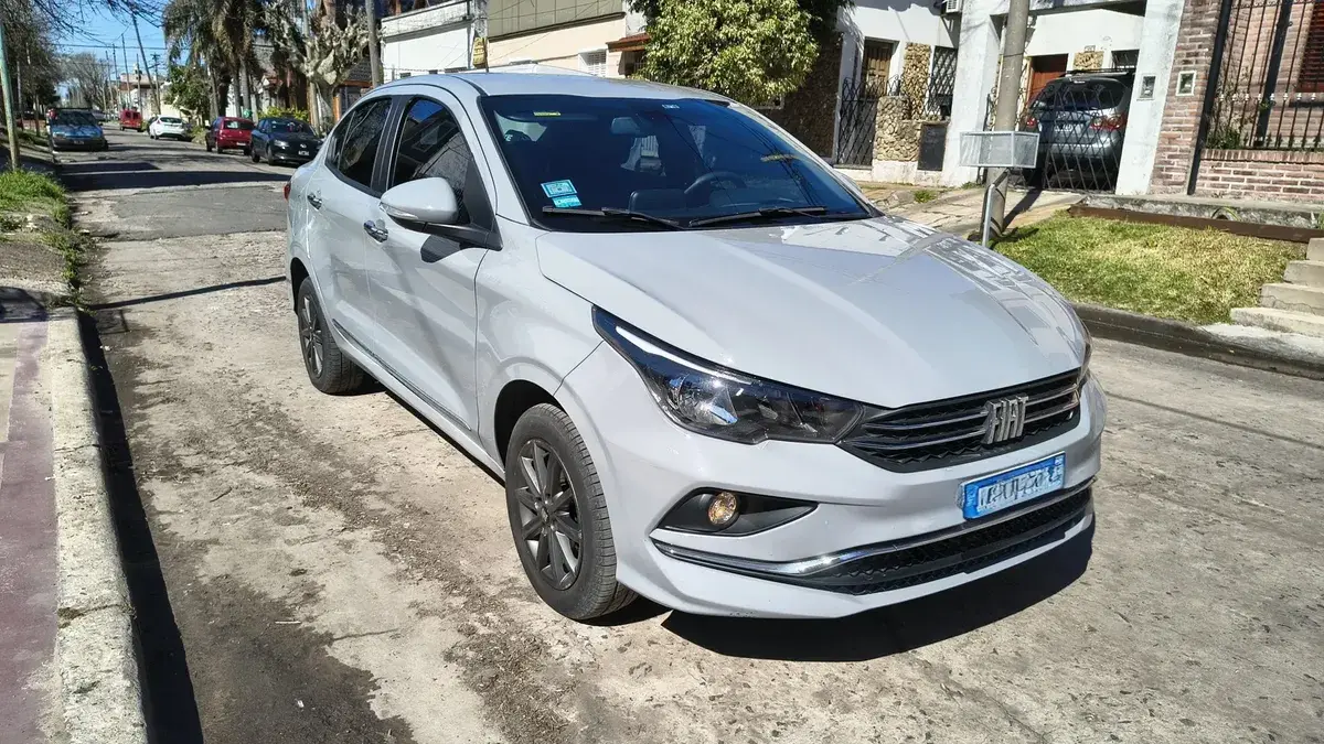 Fiat Cronos 1.3 Stile Mt 2023 - foto 2