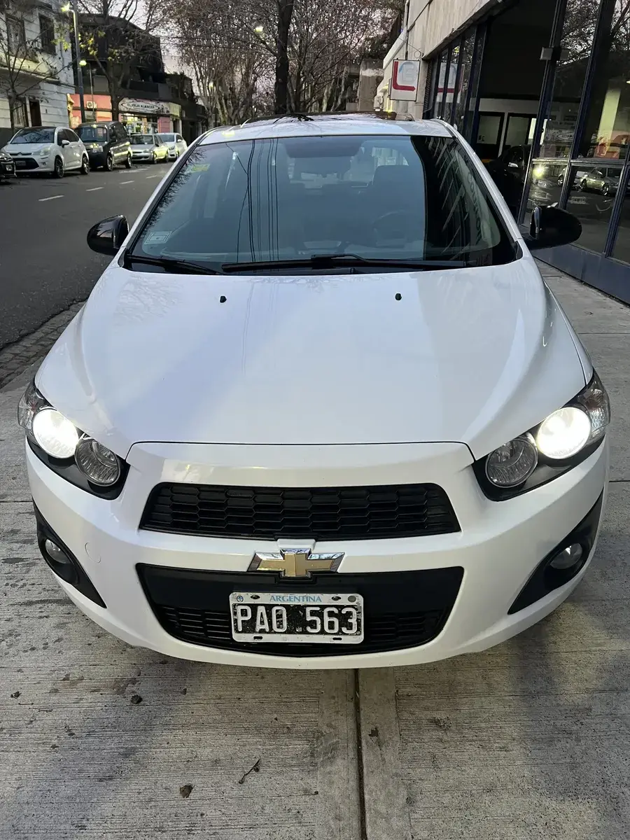 Chevrolet Sonic 1.6 Ltz Effect Mt Mx 2015 - foto 2