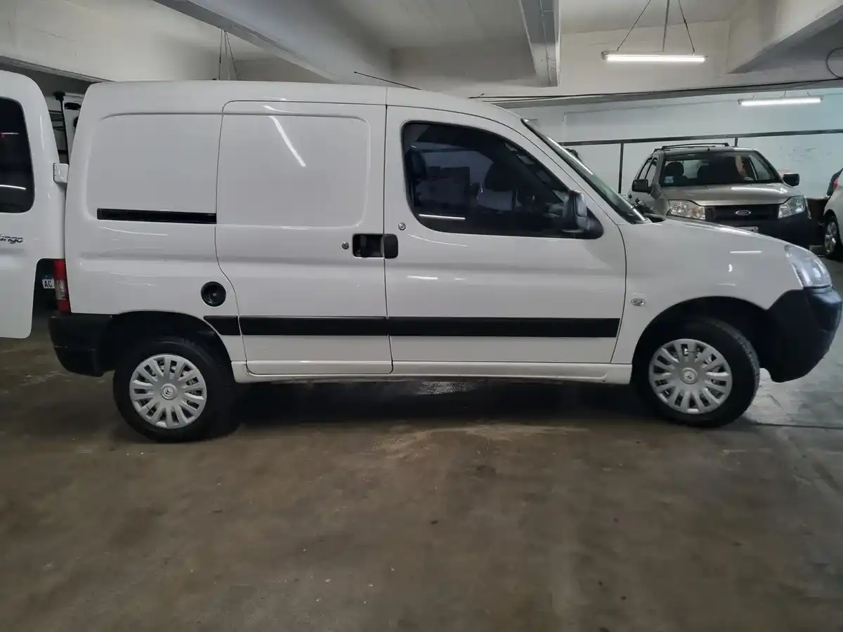 Citroën Berlingo Furgon 1.4 Bussines 75Cv Am54 2022 - foto 4