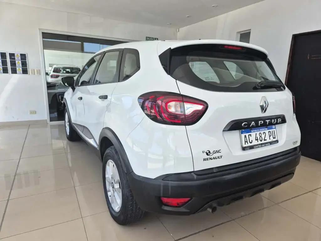 Renault Capture Life 1.6 2018 - foto 4