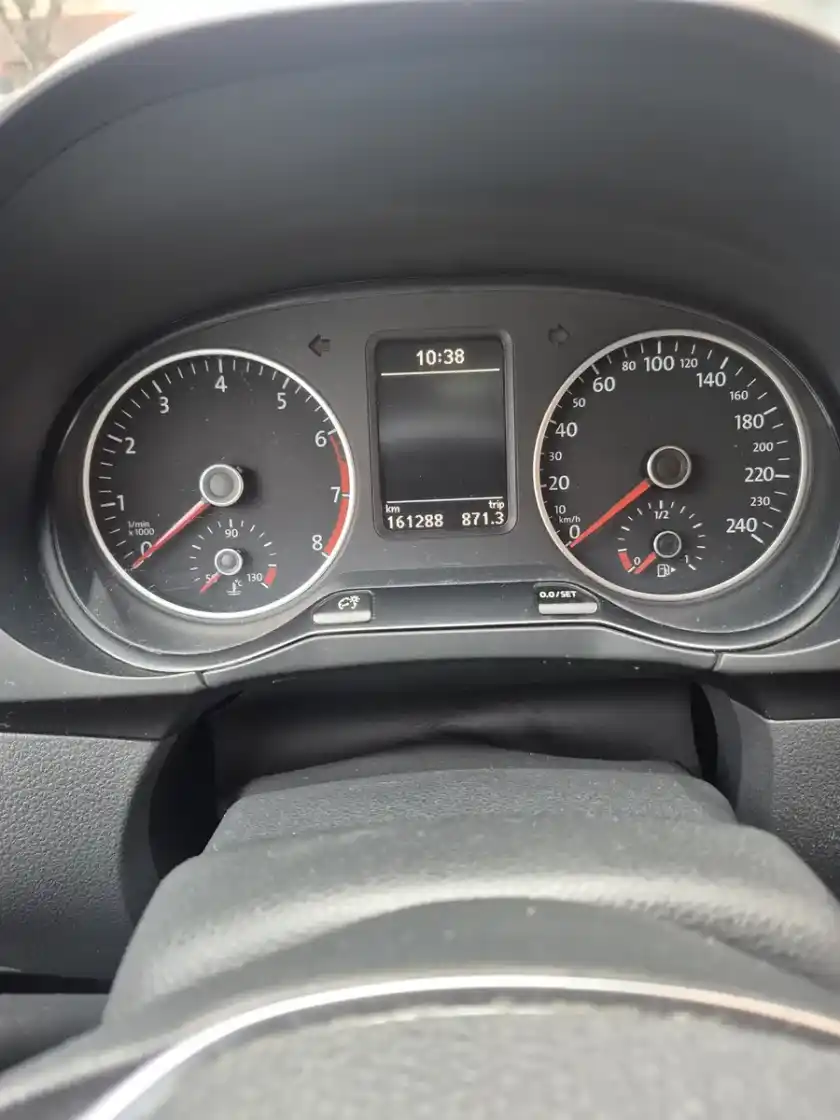 Volkswagen Suran 1.6 Highline Msi 110Cv 2016 - foto 3
