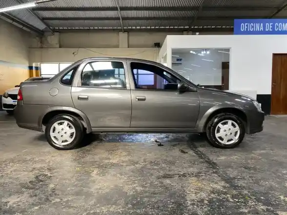 Chevrolet Classic 1.4 Ls Abs Airbag 2015 - foto 5