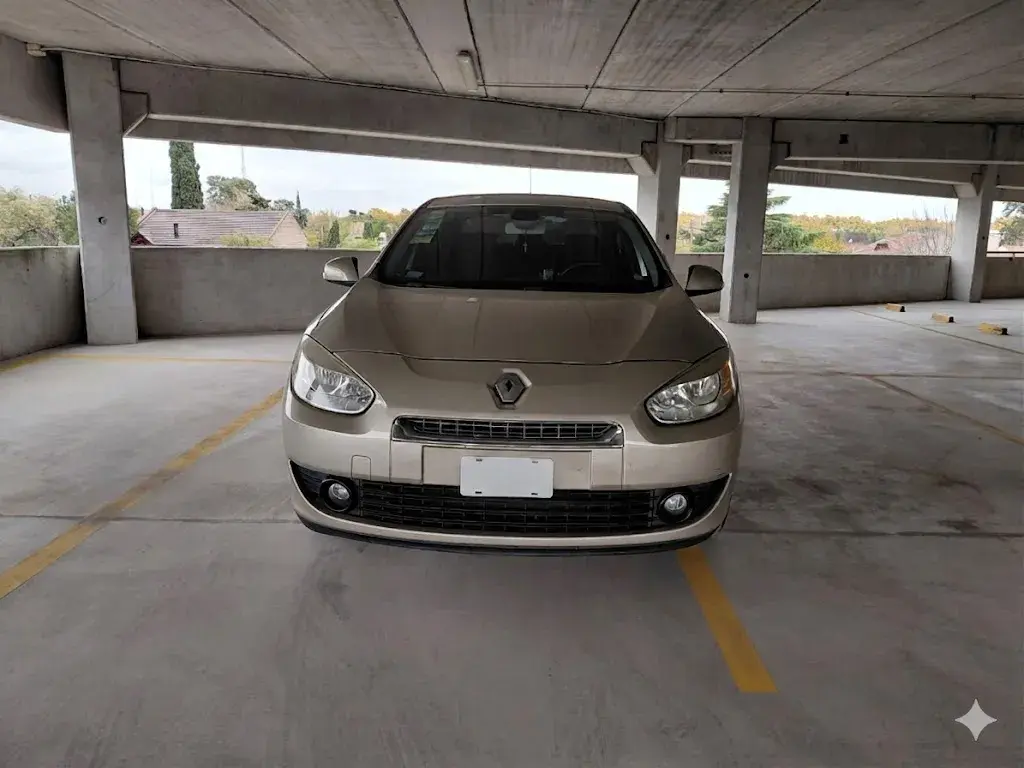 Renault Fluence 2.0 Luxe 2012 - foto 2