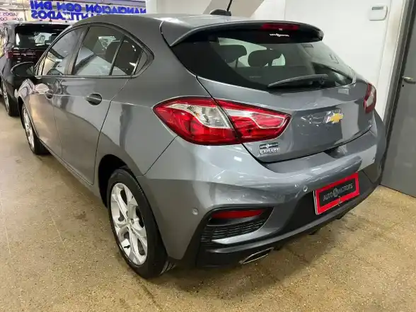 Chevrolet Cruze 5 1.4 Lt At 5P 2023 - foto 4