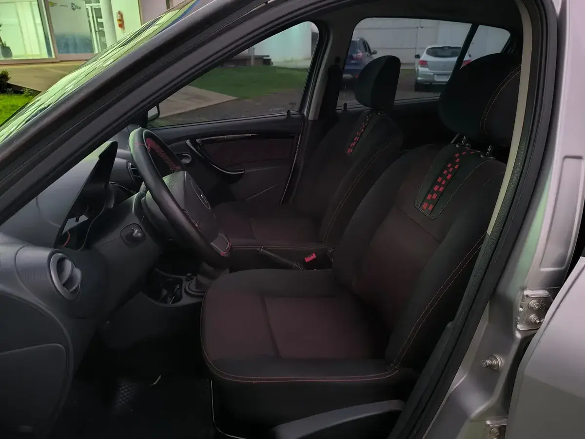 Renault Sandero Stepway 1.6 Authentique 105Cv 2013 - foto 5