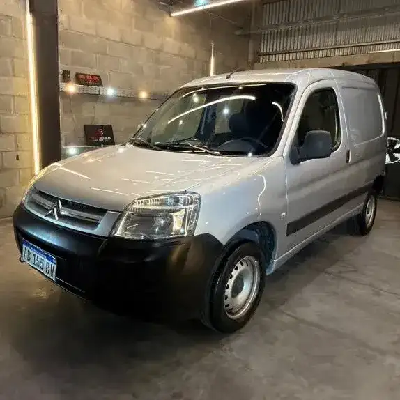 Citroën Berlingo Furgon 1.6 Bussines Hdi 92Cv Am54 2017 - foto 1