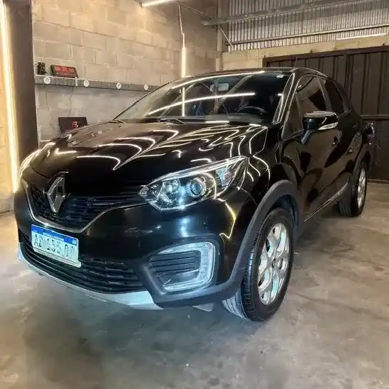 Renault Captur 2017 - foto 1