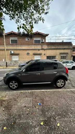 Renault Sandero Stepway 1.6 Luxe 2010 - foto 4