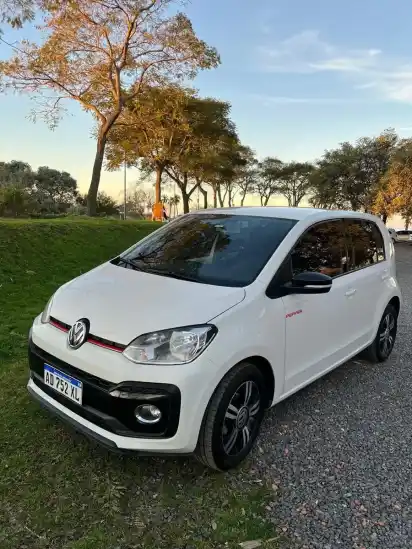 Volkswagen Up! 1.0 Pepper 101Cv 2019 - foto 1