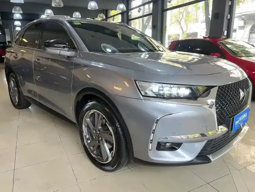 D·S DS7 Crossback 2022 - foto 1