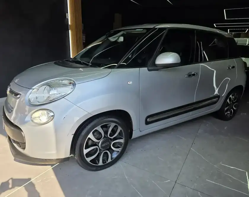 Fiat 500L 1.4 Pop Star 105Cv 2015 - foto 1