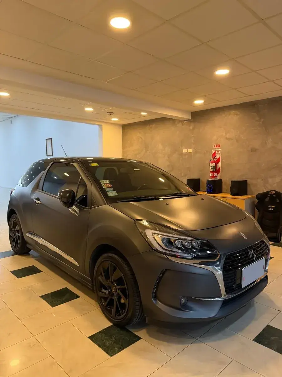 D.s. Ds3 1.2 Puretech 110 Dark Side 2019 - foto 2