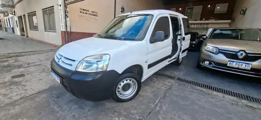 Citroën Berlingo Furgon 1.4 Bussines 75Cv Am54 2017 - foto 2