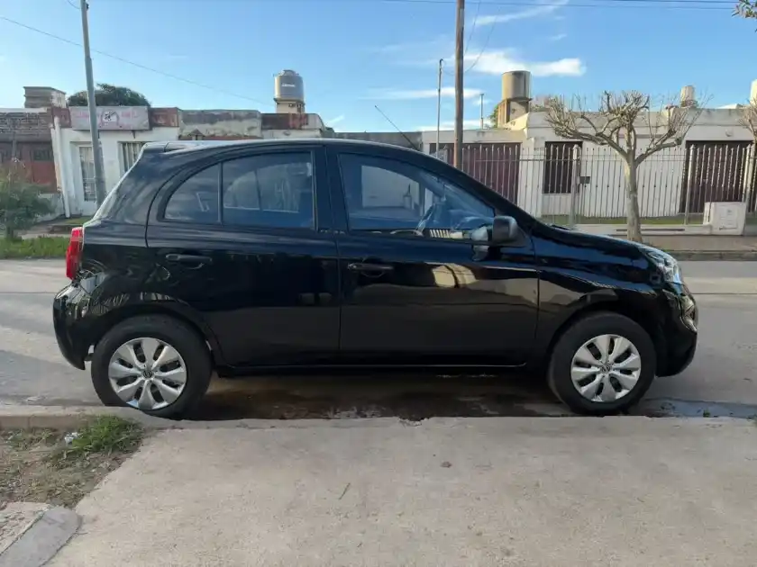 Nissan March 1.6 Active 107Cv 2020 - foto 3