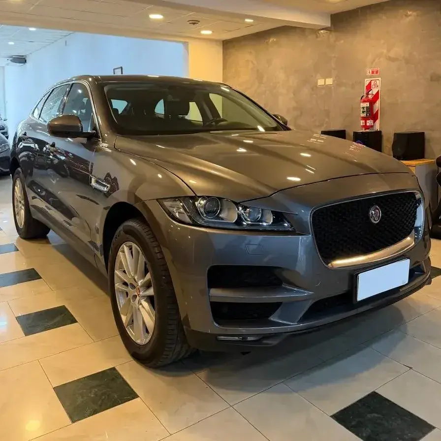 Jaguar F-Pace 2.0 Prestige 2017 - foto 2