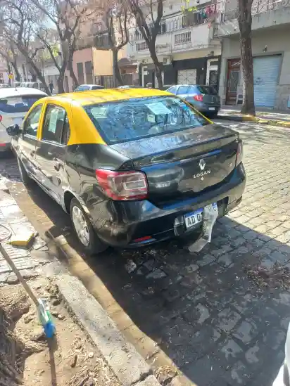 Renault Logan 1.6 Authentique 85Cv Nac 2018 - foto 5