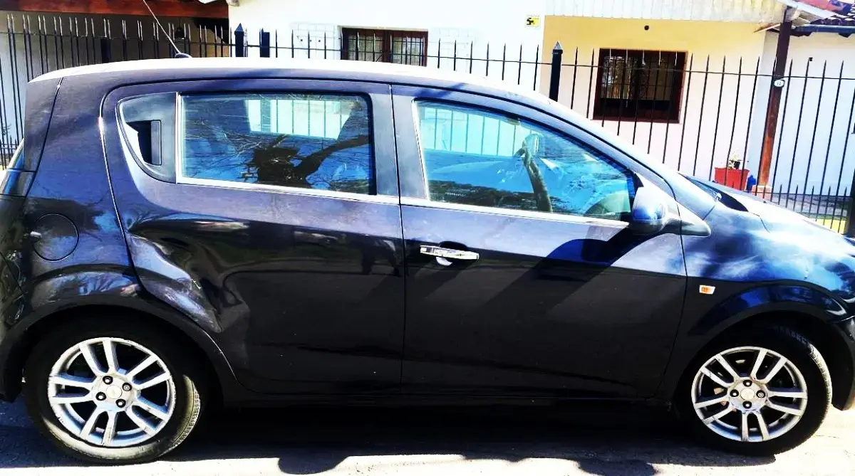 Chevrolet Sonic 1.6 Ltz At Mx 5 P 2015 - foto 3