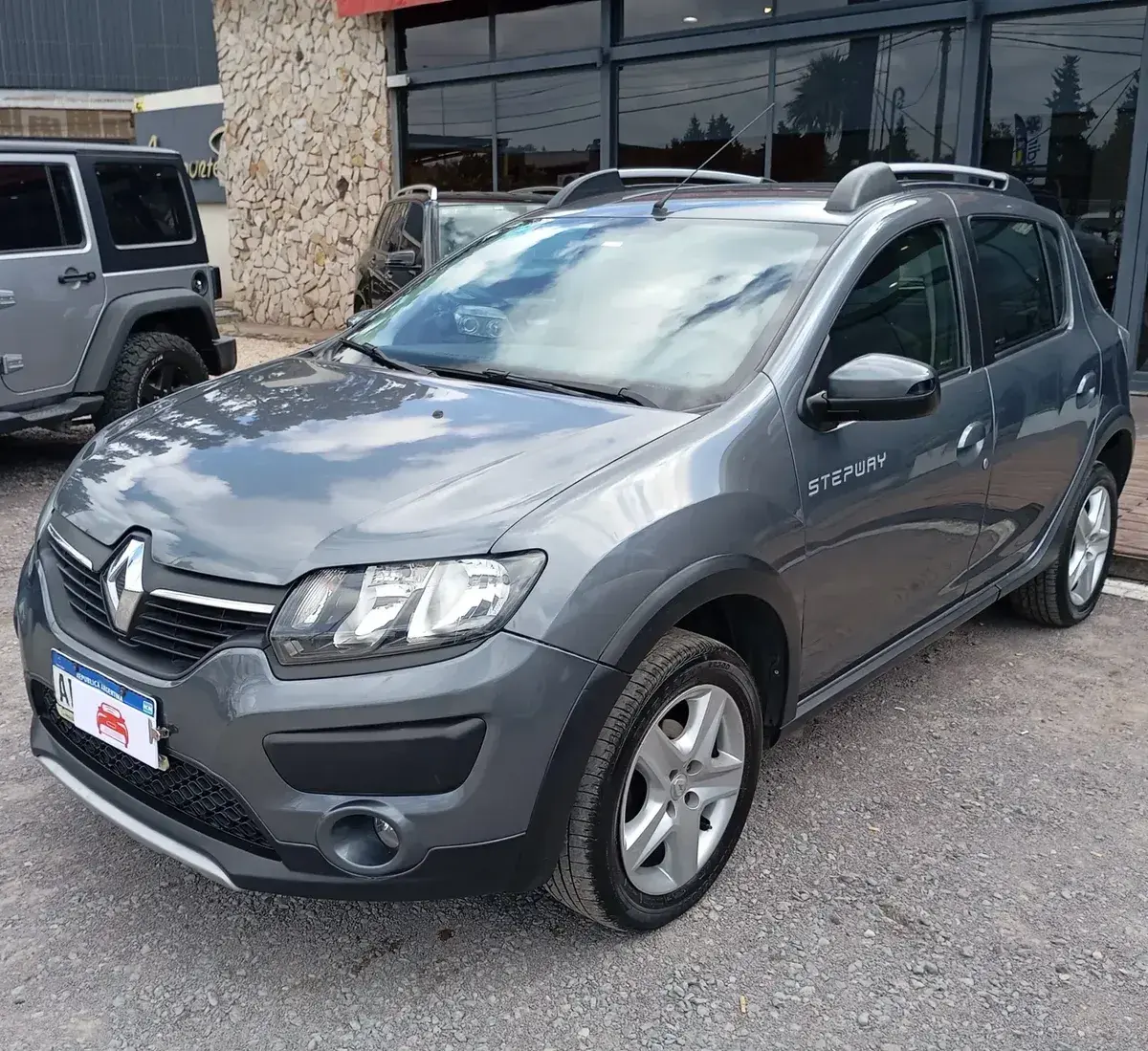 Renault Sandero Stepway 1.6 Expression 105Cv 2018 - foto 1