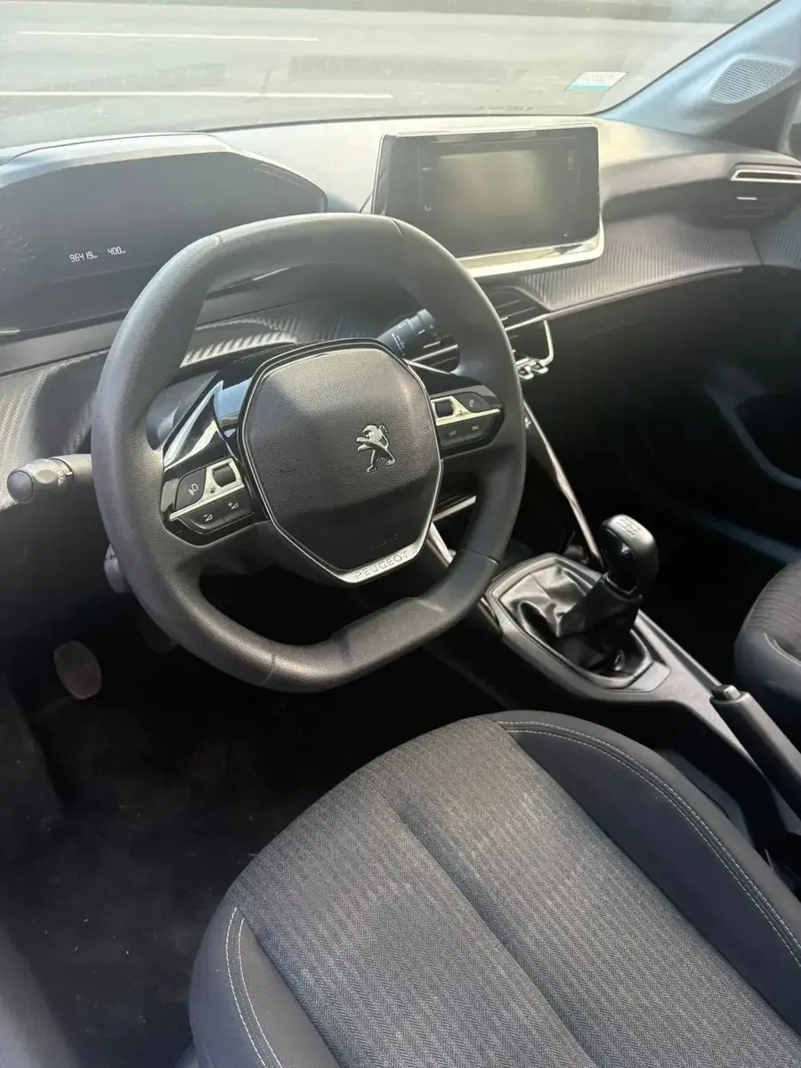 Peugeot 208 1.6L Active 2021 - foto 2