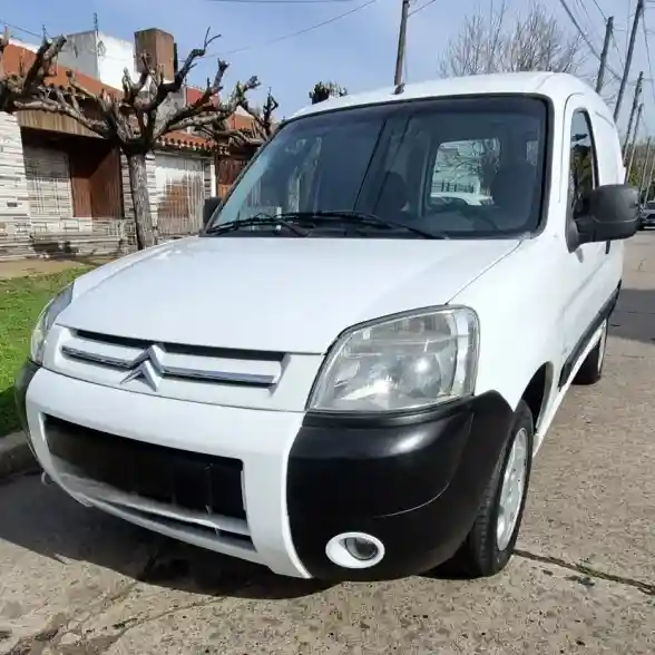 Citroën Berlingo Furgon 1.6 Vti 115 Business 2018 - foto 1