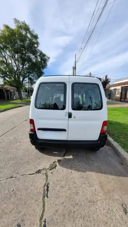 Citroën Berlingo Furgon 1.6 Vti 115 Business 2018 - foto 3
