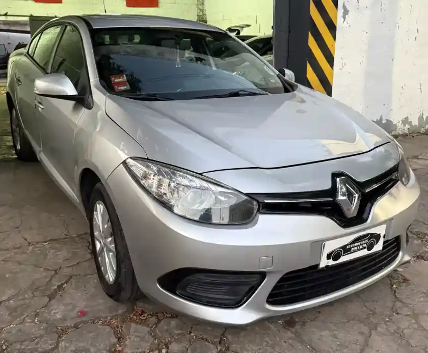 Renault Fluence 1.6 Ph2 Dynamique Pack 110Cv 2018 - foto 3
