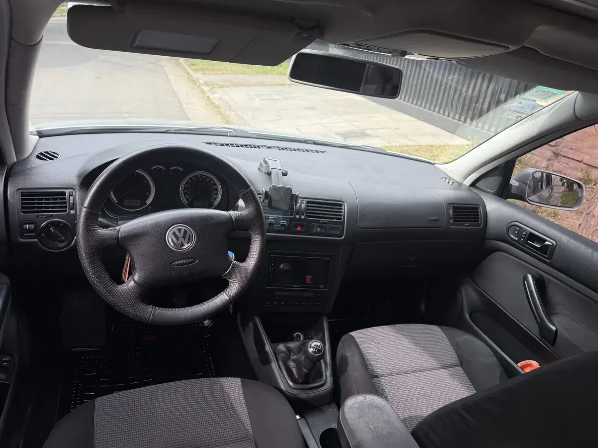 Volkswagen Bora 1.9 I Trendline 2006 - foto 5