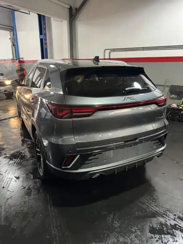 Jac Js6 1.5T Phev Dht 2026 - foto 4